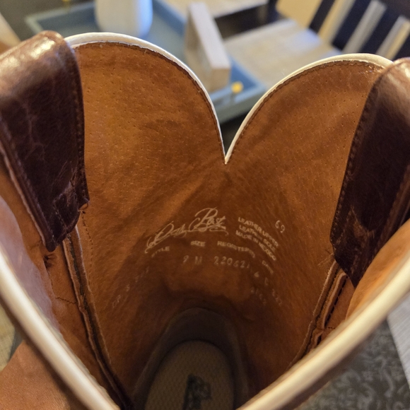 Dan Post - Picture 5 of 5